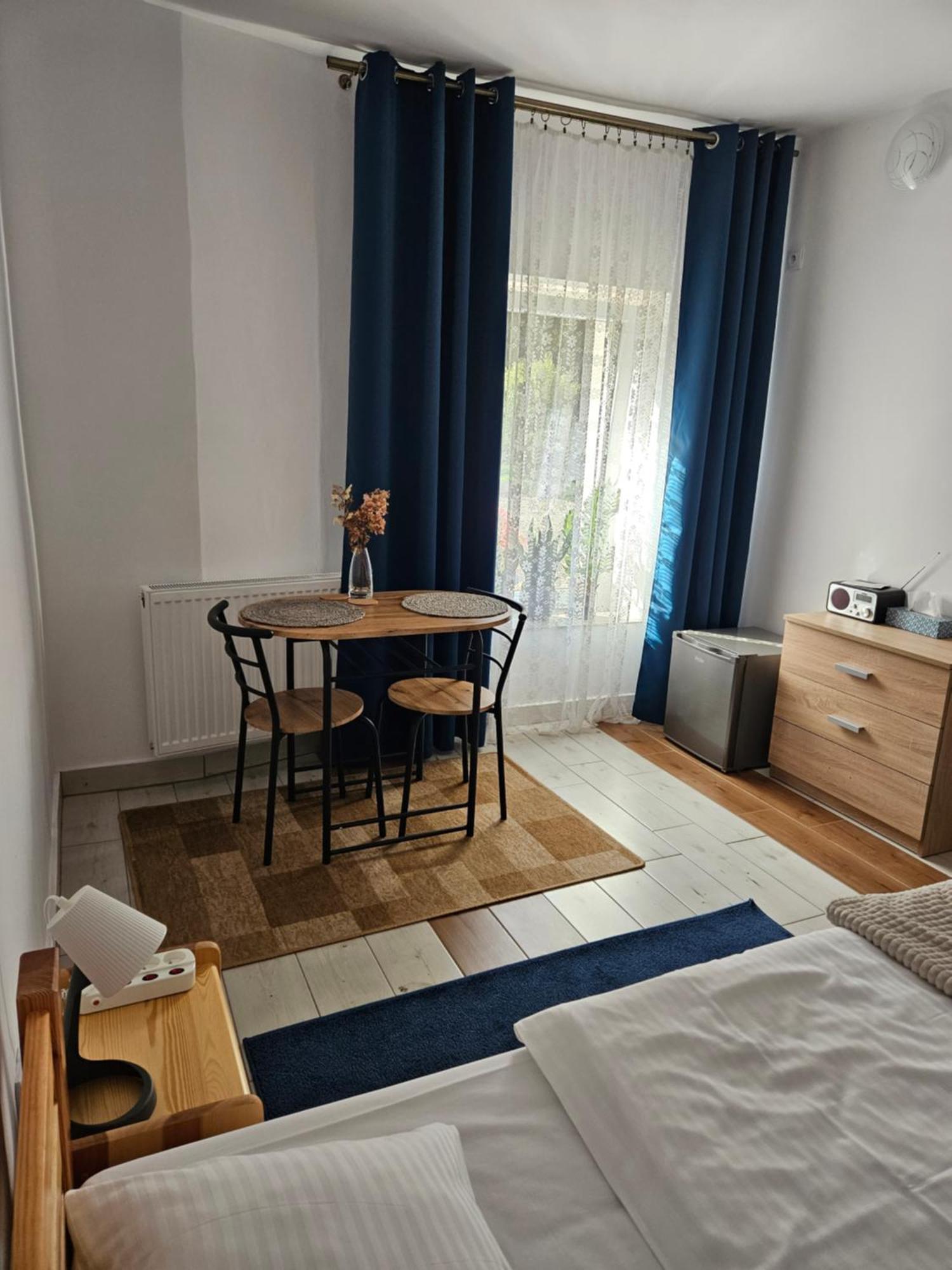 Noclegi U Przewodnikow - Zwiedzaczek Lubawka Bilik gambar